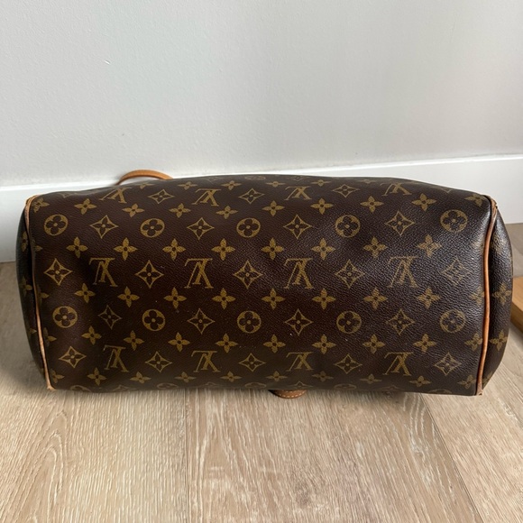 Louis Vuitton Montorgueil Handbag Monogram Canvas bag - Picture 6 of 15